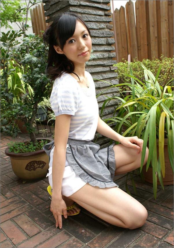 书籍《人妻倶楽部希志あいのおねだり奥さんは誘い上手》 - 插图6